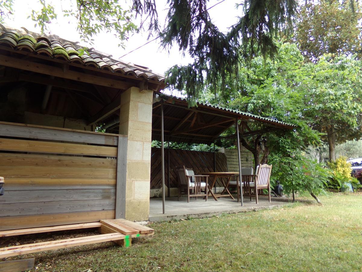 Domaine Capiet Bed & Breakfast Courpiac Exterior photo